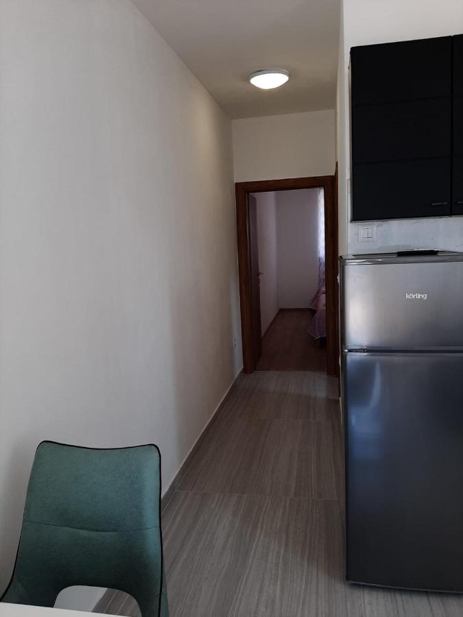 Apartmani Benjamin Бибине Екстериор снимка