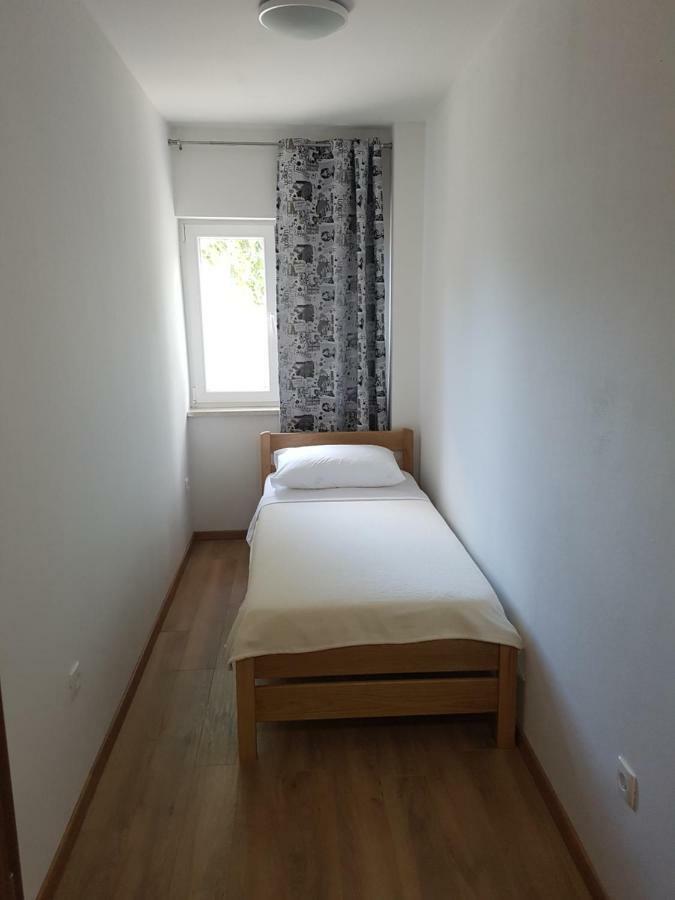 Apartmani Benjamin Бибине Екстериор снимка